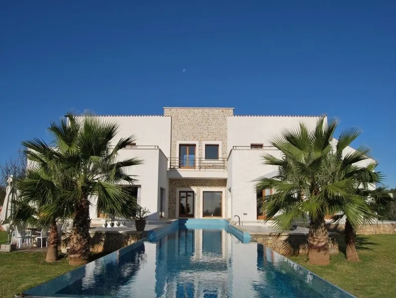 Son Servera: Representative new-build finca with spectacular panoramic and sea views and exclusive fittings — photo 1