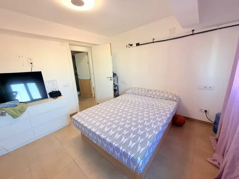 PALMACASA INMOBILIARIA sells 3-bedroom flat in Son Gotleu, located on a 4th floor without lift, in a building from 1970. — photo 9
