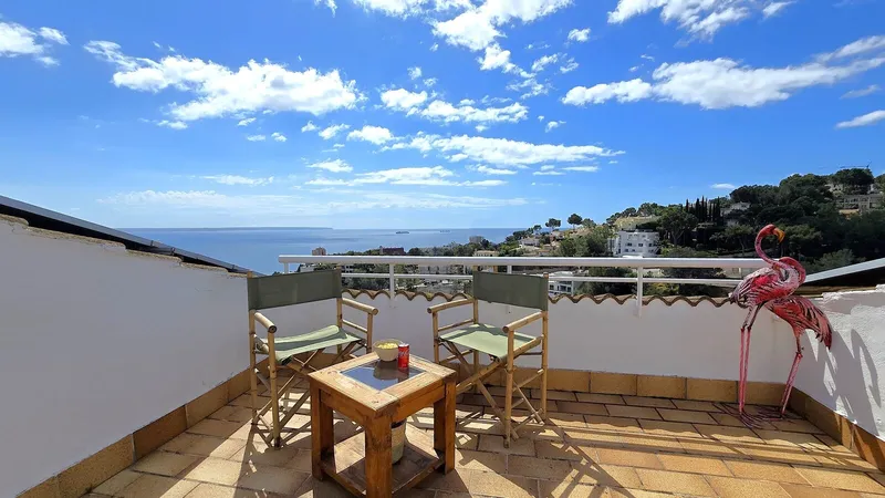 VE-JHRE065 – Beautiful 3-bedroom duplex with terrace and rooftop with sea views in the elevated residential area of Cas Català Nou — photo 3