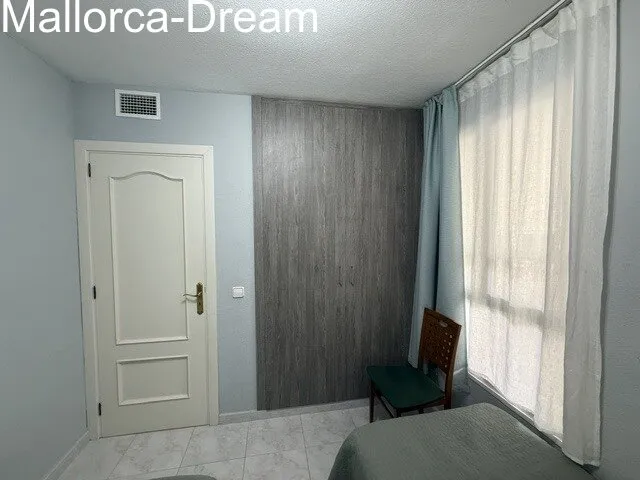 Cala Millor: A beautiful, fully furnished apartment on the beachfront in Cala Millor — photo 11