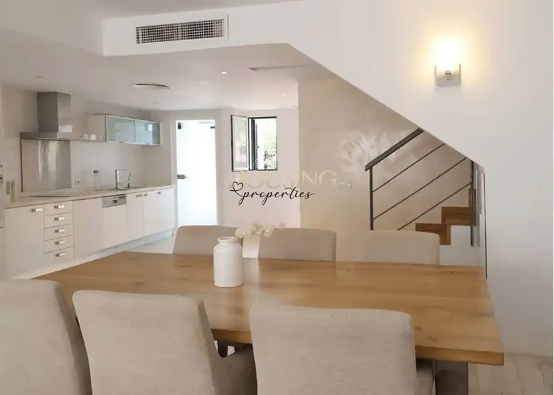 ADOSADO EN RESIDENCIAL CON PISCINAS Y JARDINES EN LA VILETA/SON SERRA — photo 11