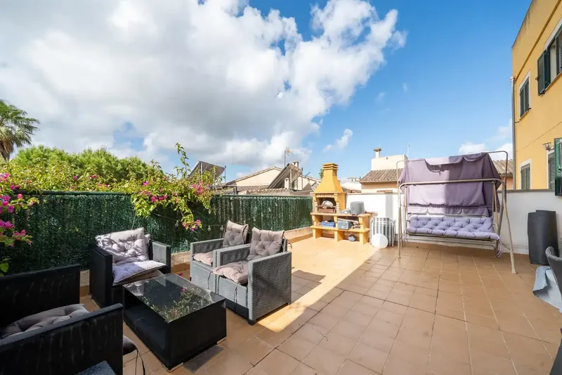Living in Santa Maria del Camí is synonymous with quality of life, tranquility and Mallorcan authenticity. And this home has everything you are looking for — photo 12