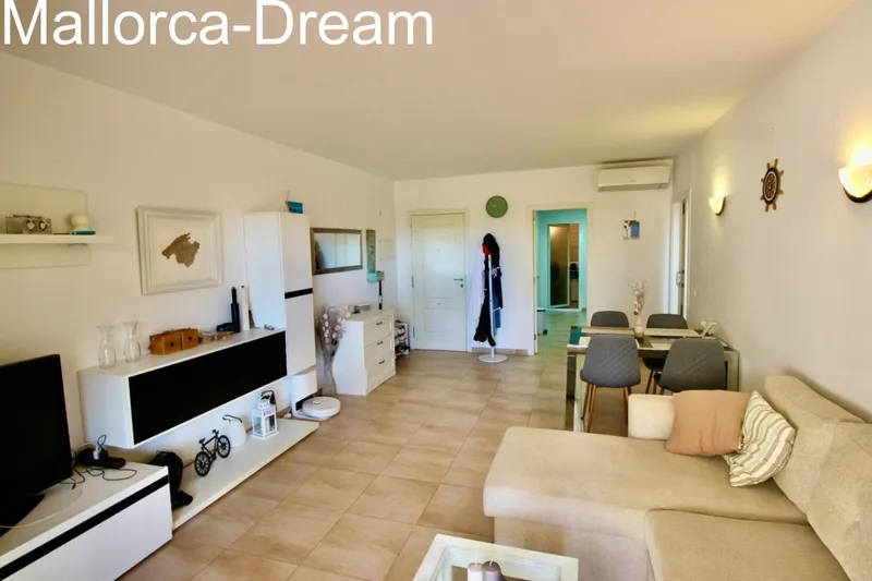 Sa Coma: Modernized ground floor apartment with approx. 60 m² terraces, fantastic pool area, underground parking space & storage room — photo 12