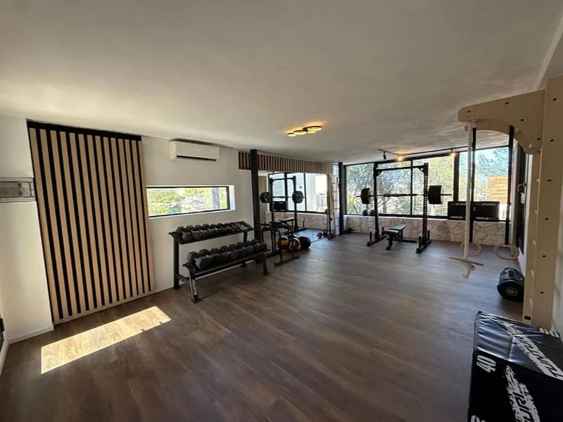 Modern Luxury Villa with Sea Views, Private Cinema, Gym & Football Pitch in Cas Català — photo 7
