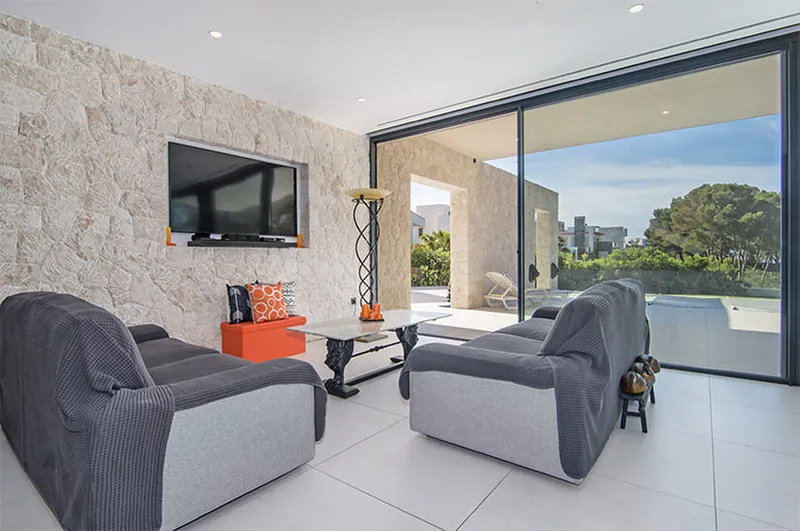 New modern villa on the first sea line in Puig de Ros — photo 8