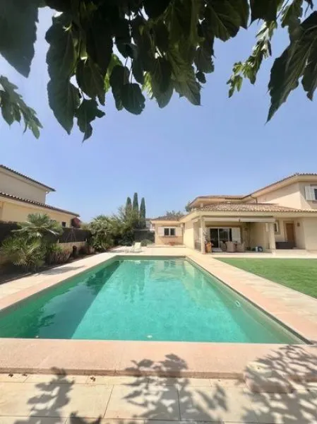 Splendid Villa in Sa Cabaneta — photo 2