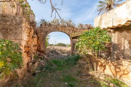Rustic property - Campos, built surface 1300m2, plot surface 32702m2, 4 bedrooms, 2 bathrooms. — photo 10