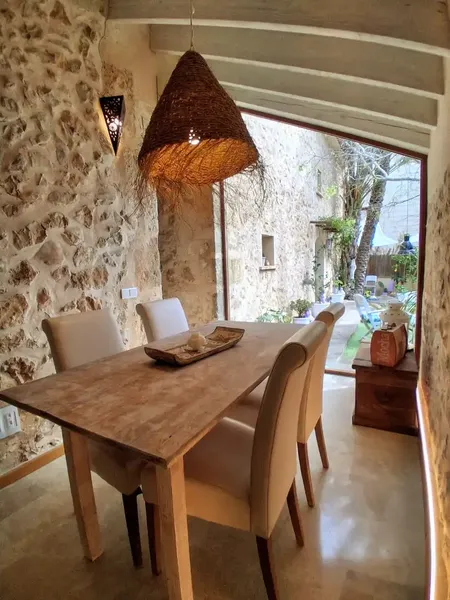 Located in the picturesque and charming village of Vilafranca de Bonany, this rustic house invites you to enjoy a home with authentic — photo 7