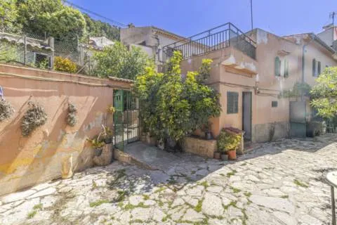 House — photo 5