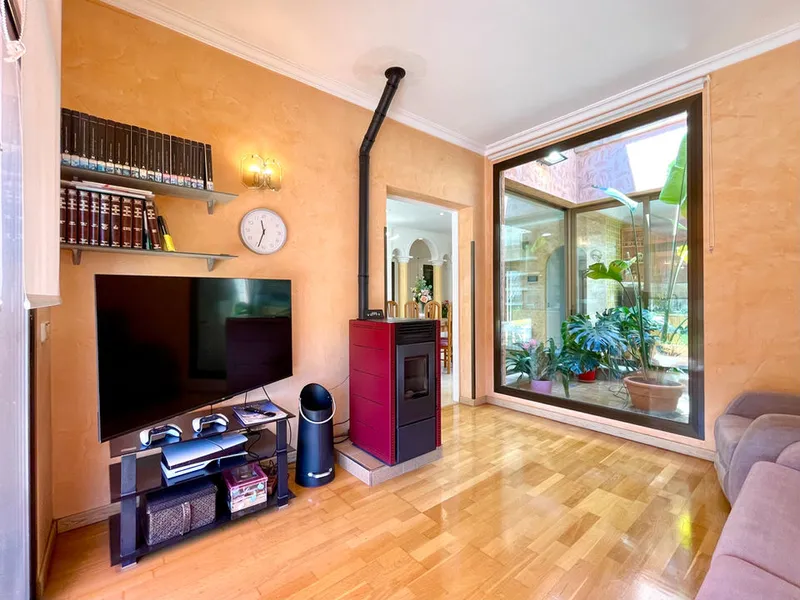 Exclusive detached villa with pool for sale in El Toro, next to Port Adriano — photo 12