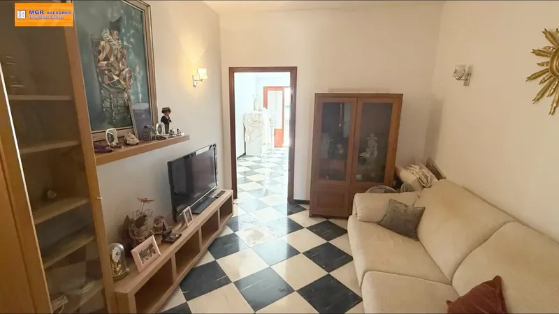 Descubre este amplio piso ubicado en la atractiva zona de Can Capes, Palma de Mallorca. Con una superficie construida de 116 m2 y útil de 10 — photo 4