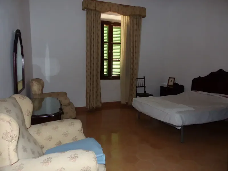 Rustic manor house in Sant Joan, Carrer Consistori, no. 9, corner of Carrer Tort — photo 11