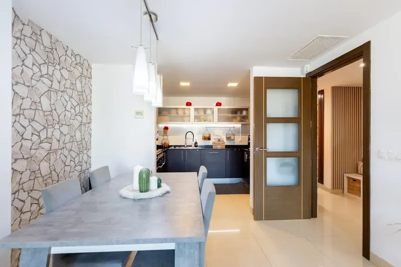 Discover this magnificent penthouse in one of the most sought-after residential areas of Inca: Son Amonda, a quiet, family-friendly and — photo 7