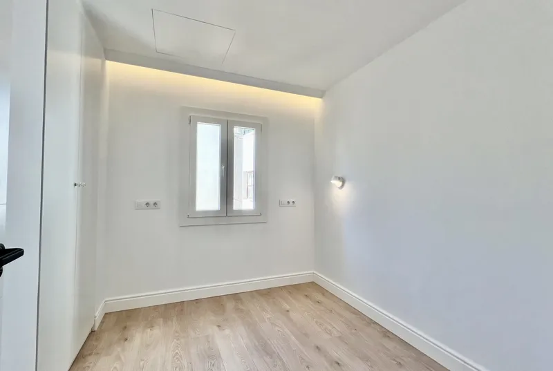 Fully renovated apartment ready to move into in Palma — photo 6