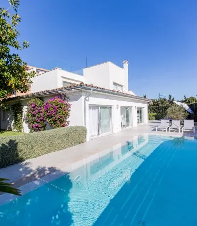 Villa just steps from the Yacht Club in Puerto de Andratx — photo 1