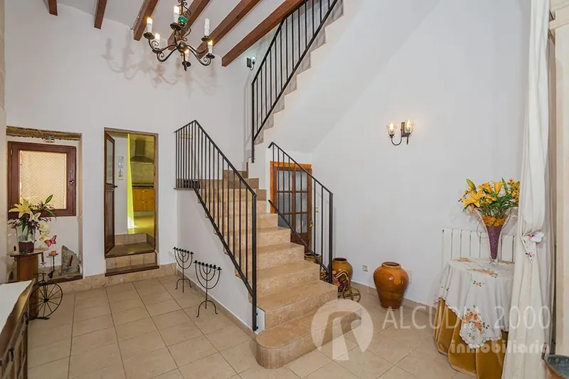 Town House — photo 9