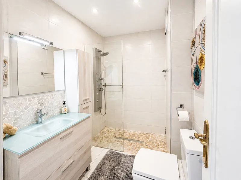 Apartment in a popular residence with partial sea view in Portals Nous Mas — photo 12