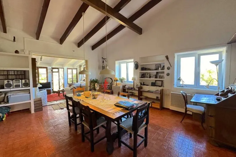 Exceptional artist’s finca by David Zisman with mountain views — photo 6