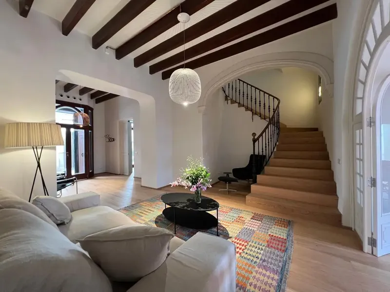 Recently renovated ground floor house in the historic center of Felanitx. It has a tourist vacation license for 9 people. — photo 6