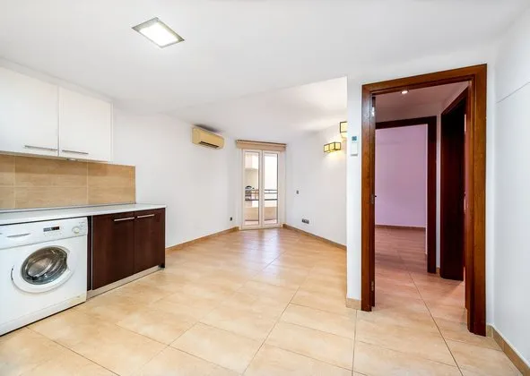 Flat / apartment in Avenida Joan Miró, 36, El Terreno, Palma de Mallorca — photo 2