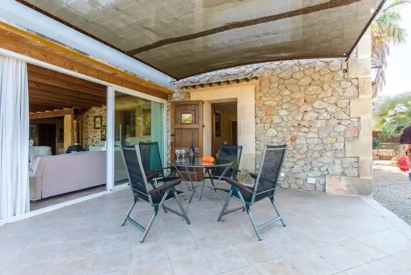 Strategically located in the coveted triangle between the historic village of Pollença and the vibrant coast of the Port, this property — photo 7