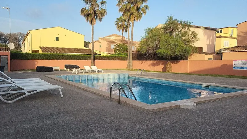 Descubre esta preciosa propiedad pareada ubicada en la codiciada zona de Sa Torre, Llucmajor. Este hogar cuenta con una superficie construid — photo 10