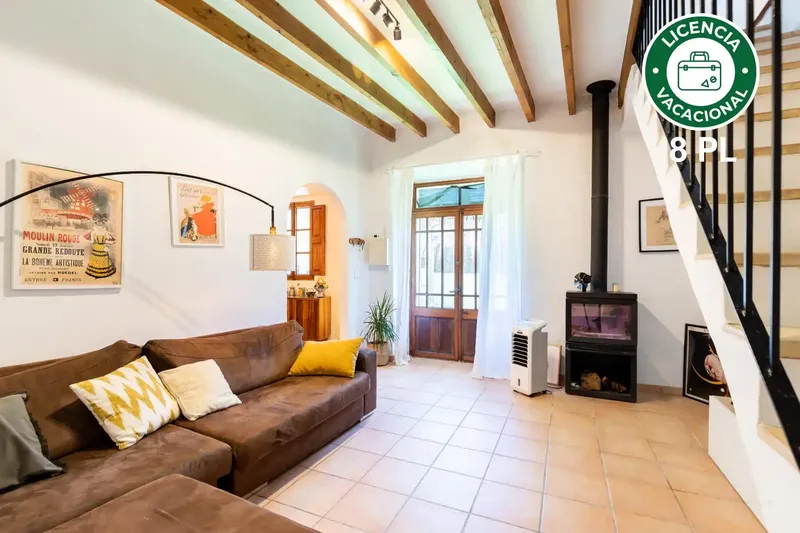 Townhouse with Holiday License for 8 guests and authentic Mallorcan charm in Ariany — photo 2