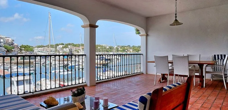 Apartment on the seafront with terrace in Portopetro — photo 2