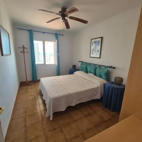 Building for sale with sea views on the first line — photo 11