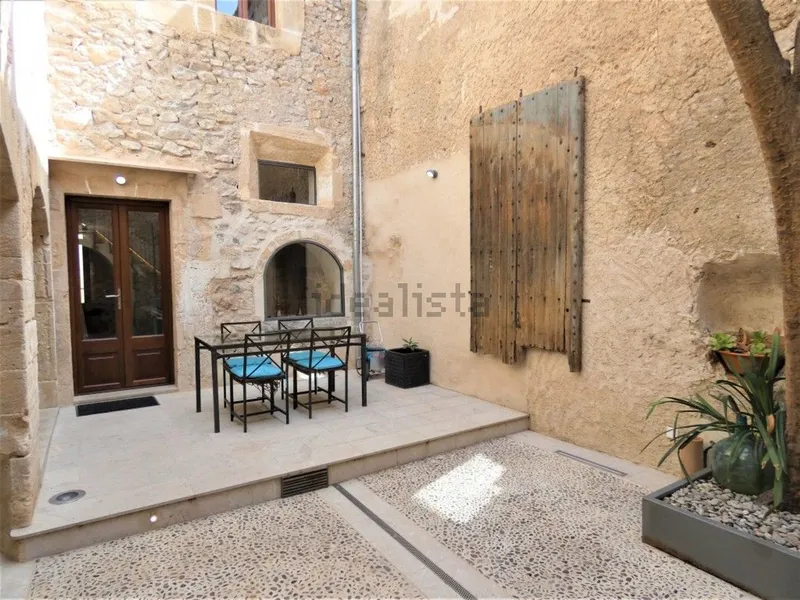 Village house for sale in Artà — photo 1