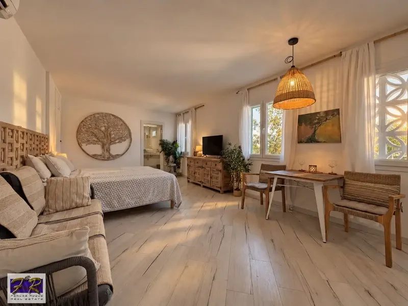 A home with two independent spaces 200 meters from Puerto de Alcúdia beach — photo 10