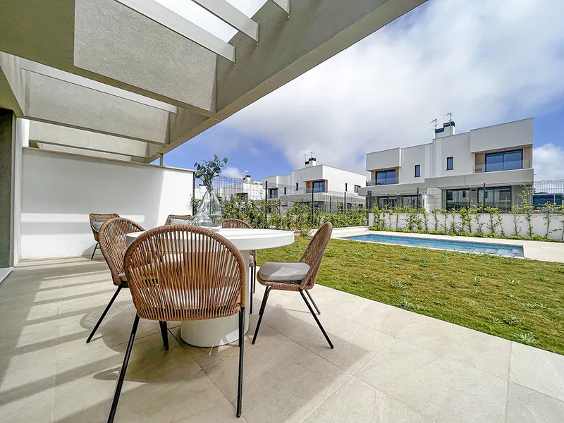 New modern villa in a prestigious area in Puig de Ros Mas — photo 3