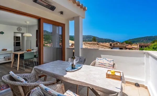 Apartment with terrace and views in a prestigious ... — photo 1