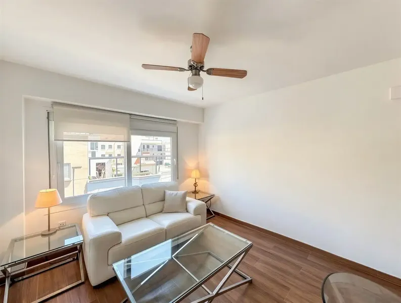 Well-maintained apartment in a privileged location in Portixol/El Molinar, one of the most sought-after and charming neighborhoods of Palma — photo 3