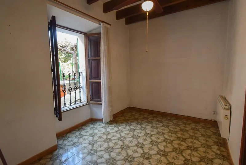 Typical Mallorcan house with a spacious patio in Sóller — photo 7
