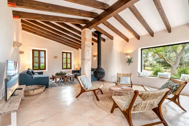 Country house with holiday rental license for sale in Felanitx, southeast Mallorca — photo 1