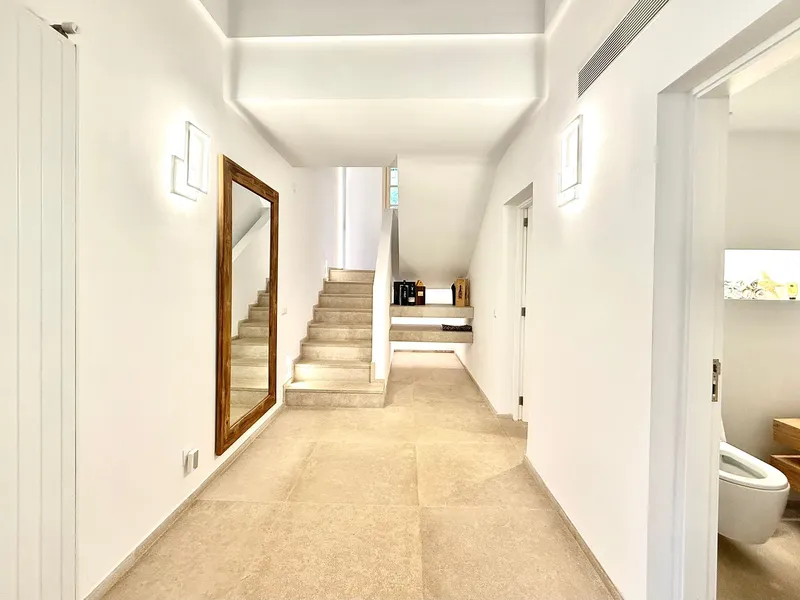 Luxury Mediterranean Villa for Sale in Costa de la Calma, Mallorca — photo 11