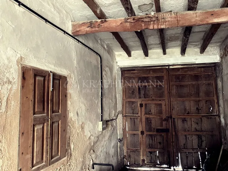 Townhouse with Character in Porreres — photo 3