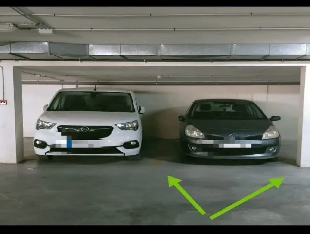 Garage in Felanitx — photo 1