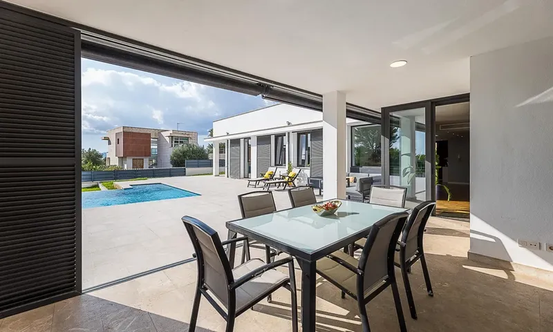 Spacious and beautiful chalet with pool in Sant Marçal — photo 4