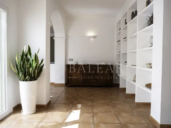 Charming Mallorcan village house with contemporary comfort in Consell — photo 2
