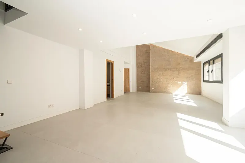 At Experience Home we love houses with personality, and this spectacular penthouse in the heart of Palma has stolen our heart. If — photo 7