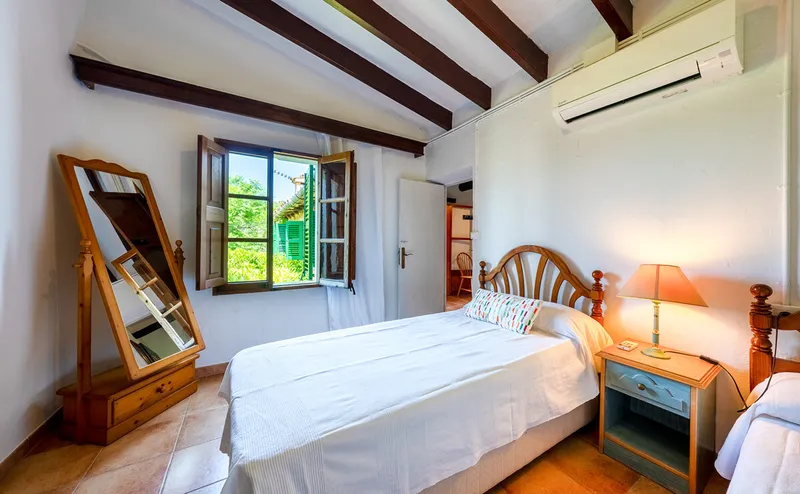 Finca in Biniaraix with pool, views and rental lic ... — photo 6