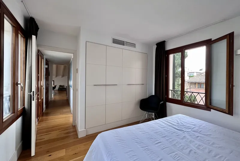 Penthouse with terrace and garage in the old town of Palma — photo 5