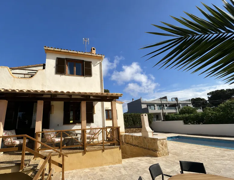 Detached house with sea views and holiday rental licence in Cala Pi — photo 9