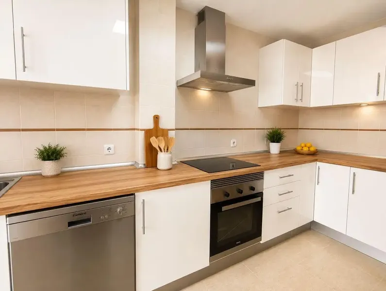 Ground floor for rent (with a neighbor above), completely renovated, located on a very quiet street in Llubí and surrounded by all services — photo 1
