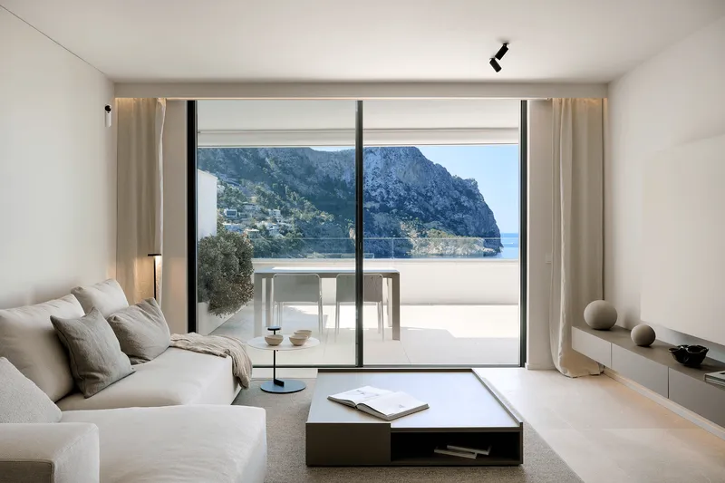 Flat with terrace and pool in Cala Llamp — photo 5