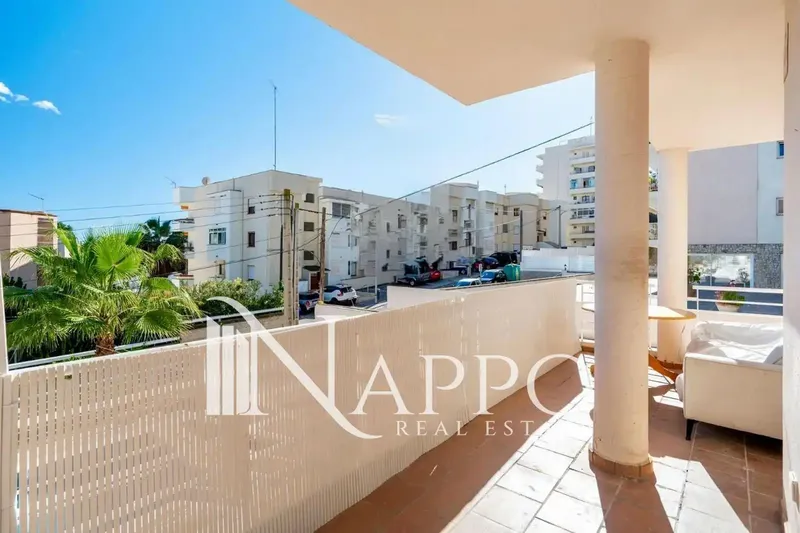 Nappo Real Estate is pleased to present this apartment with great potential located in Sant Agusti, just a few minutes' walk from the beach — photo 12