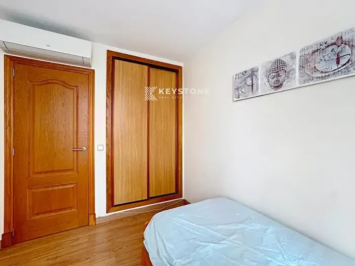 Piso en alquiler de 2 habitaciones, Centre, Jaume III — photo 3