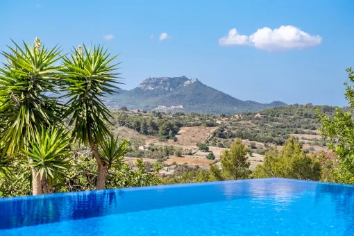 Son Macia, finca with breathtaking panoramic views and infinity pool in Son Macia - availability from October through the winter months — photo 4